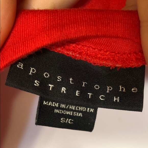 Apostrophe Stretch Red Top - Picture 6 of 8